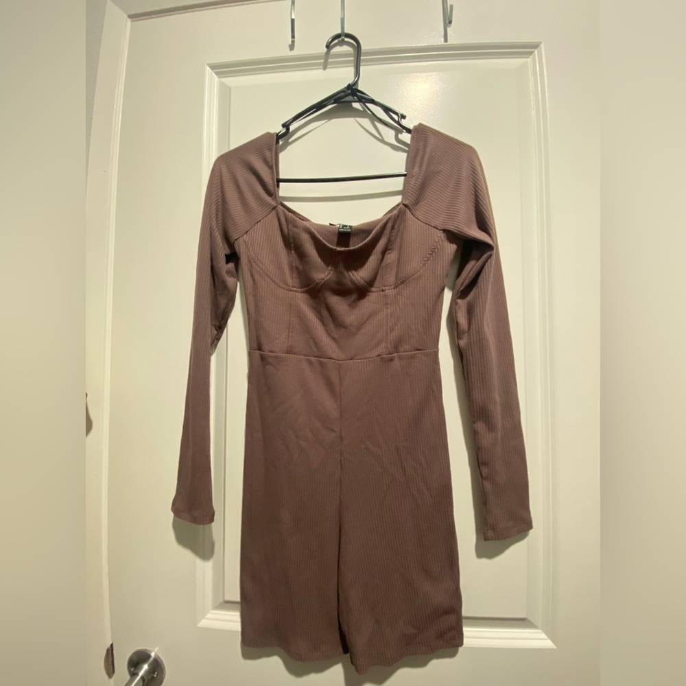 FOREVER 21 JUMPSUIT ROMPER